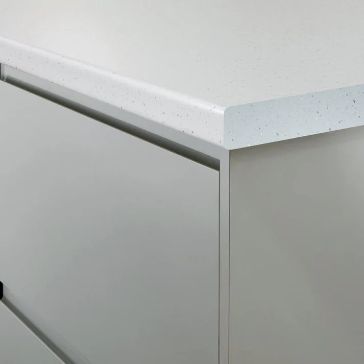 3m x 19mm White Mirror Chip Laminate Upstand
